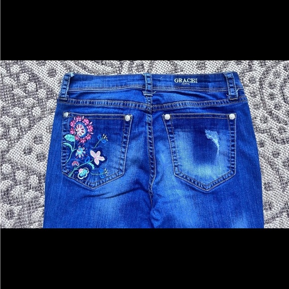 SOLD STUNNING🌸 Grace in LA Womens Sz 27 Floral Embroidered Flare Stretch RawHem - Picture 11 of 12